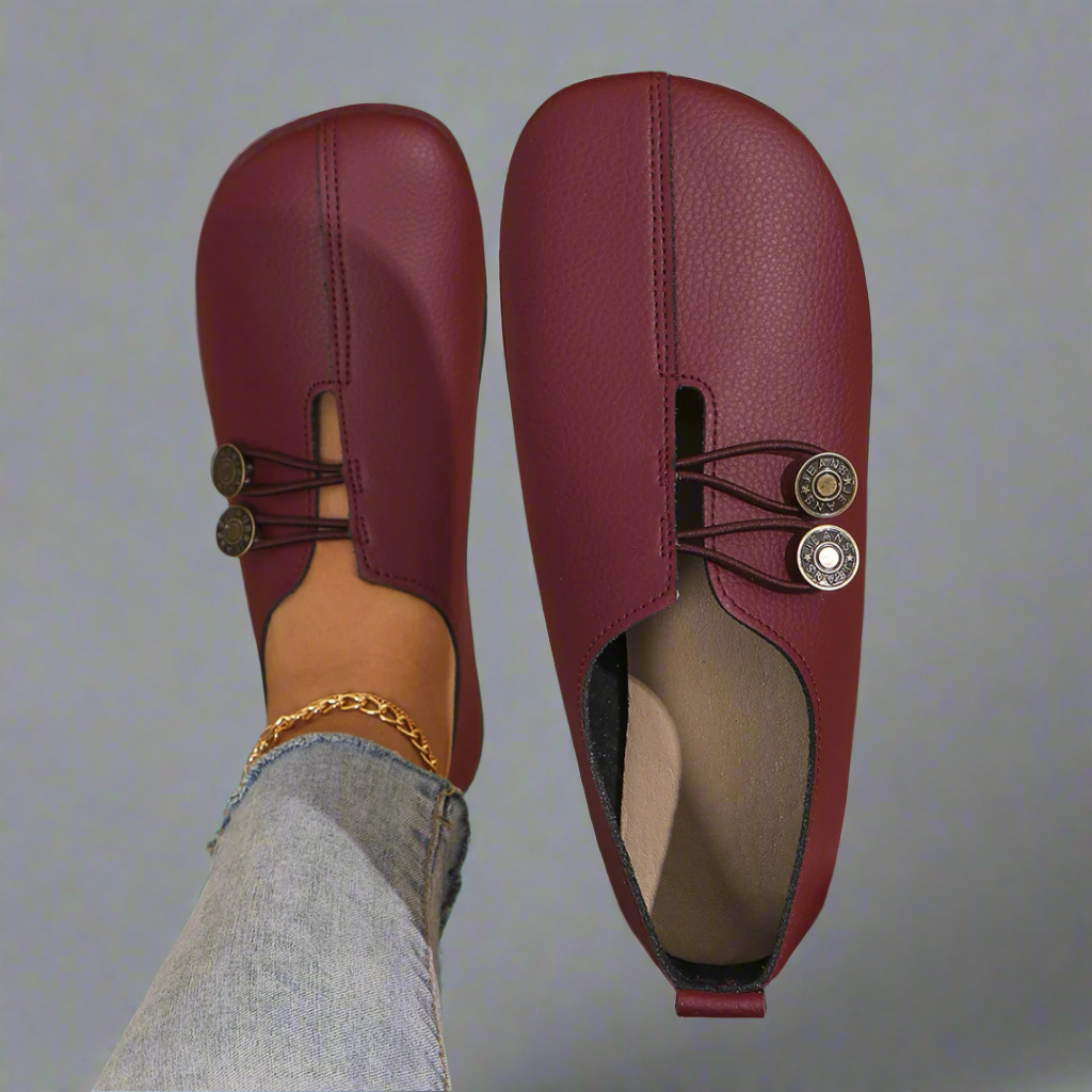 Margaret™ | Suede loafers that move with you