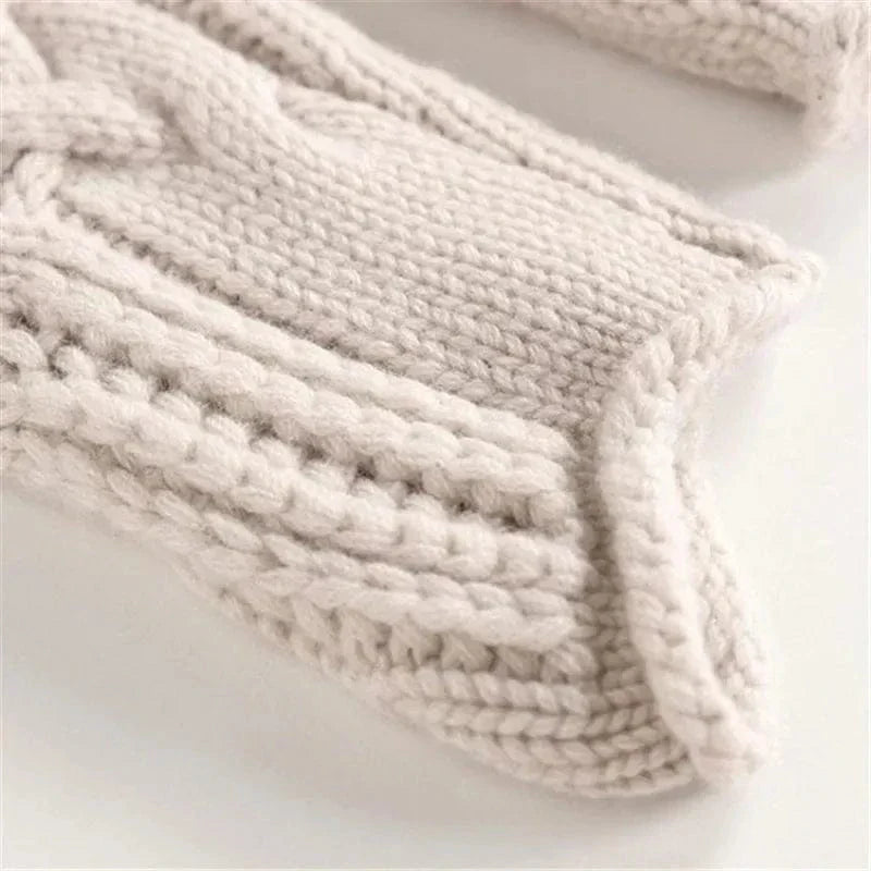 Maggy | Cashmere Jumper with Cable Pattern