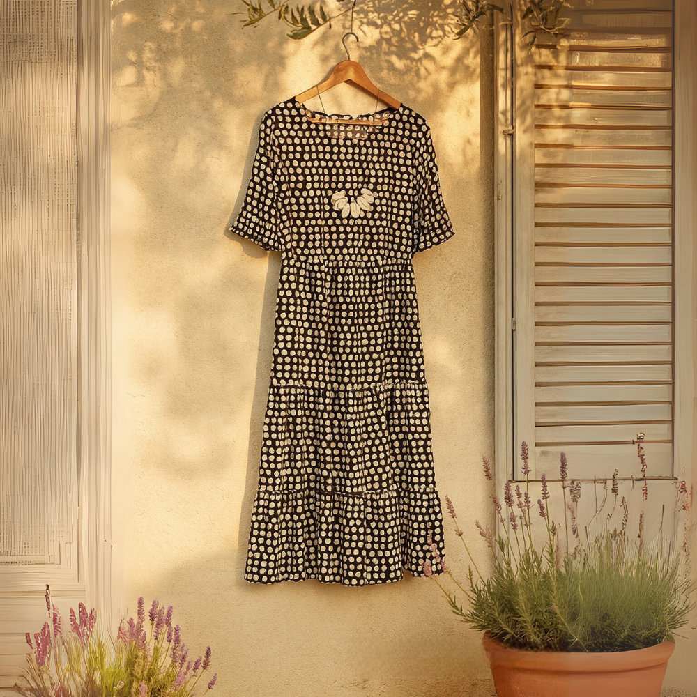 Anne™ | Casual Midi Dress with Ruffles