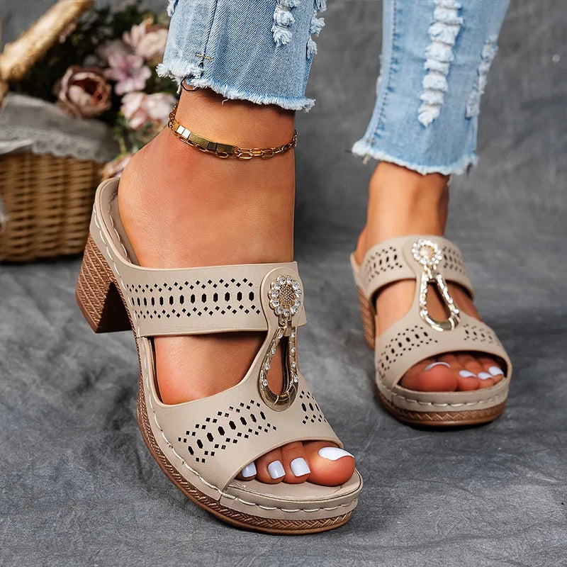 Victoria™ | Chic and comfortable orthopaedic sandals