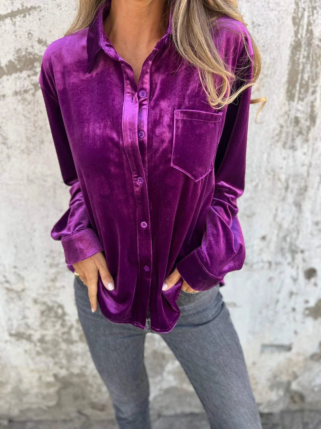 Emily - The Velvet Blouse - myrale.com