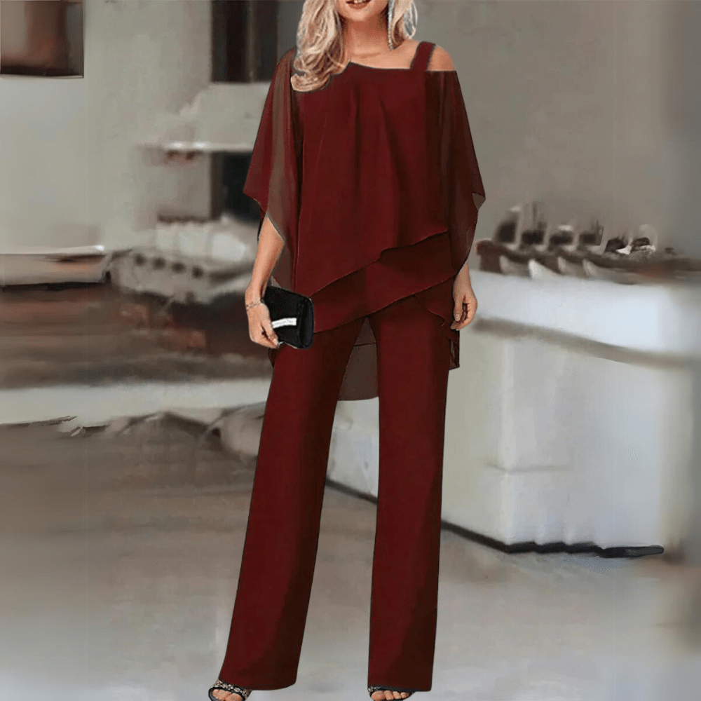 Martina | Raffinato completo femminile - Amore - Milano.it